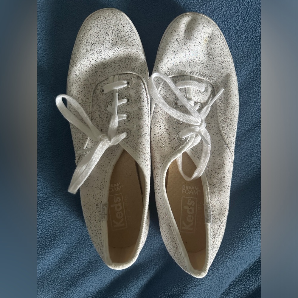 sparkly bridal keds // 5.5